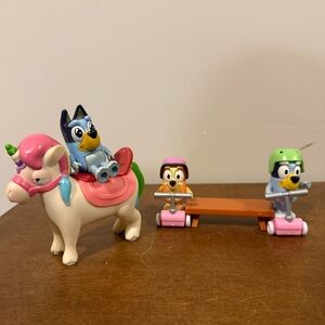 5/$50+FS Bluey Unipony and Scooter Set